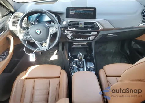 2021 BMW X3 xDrive30E z USA, uszkodzony, nr VIN 5UXTS1C00M9G62270